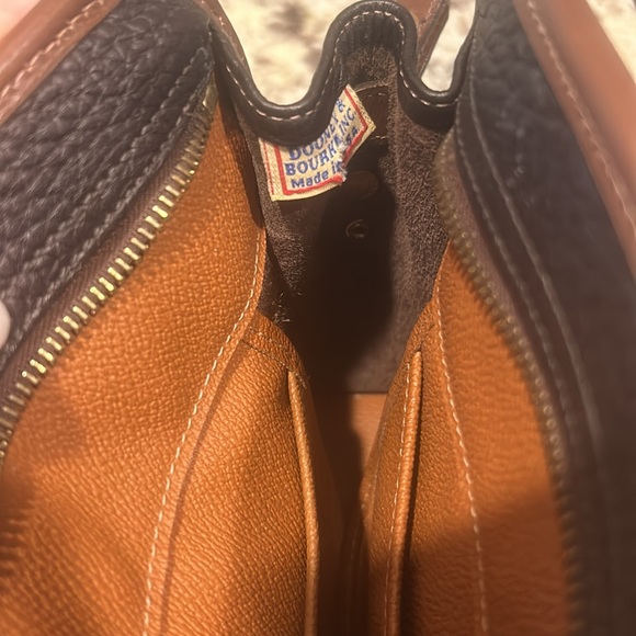 Vintage Dooney & Bourke Leather crossbody - Picture 5 of 11